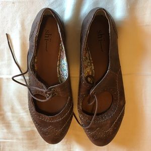 Brown Oxford Mary Jane Flats